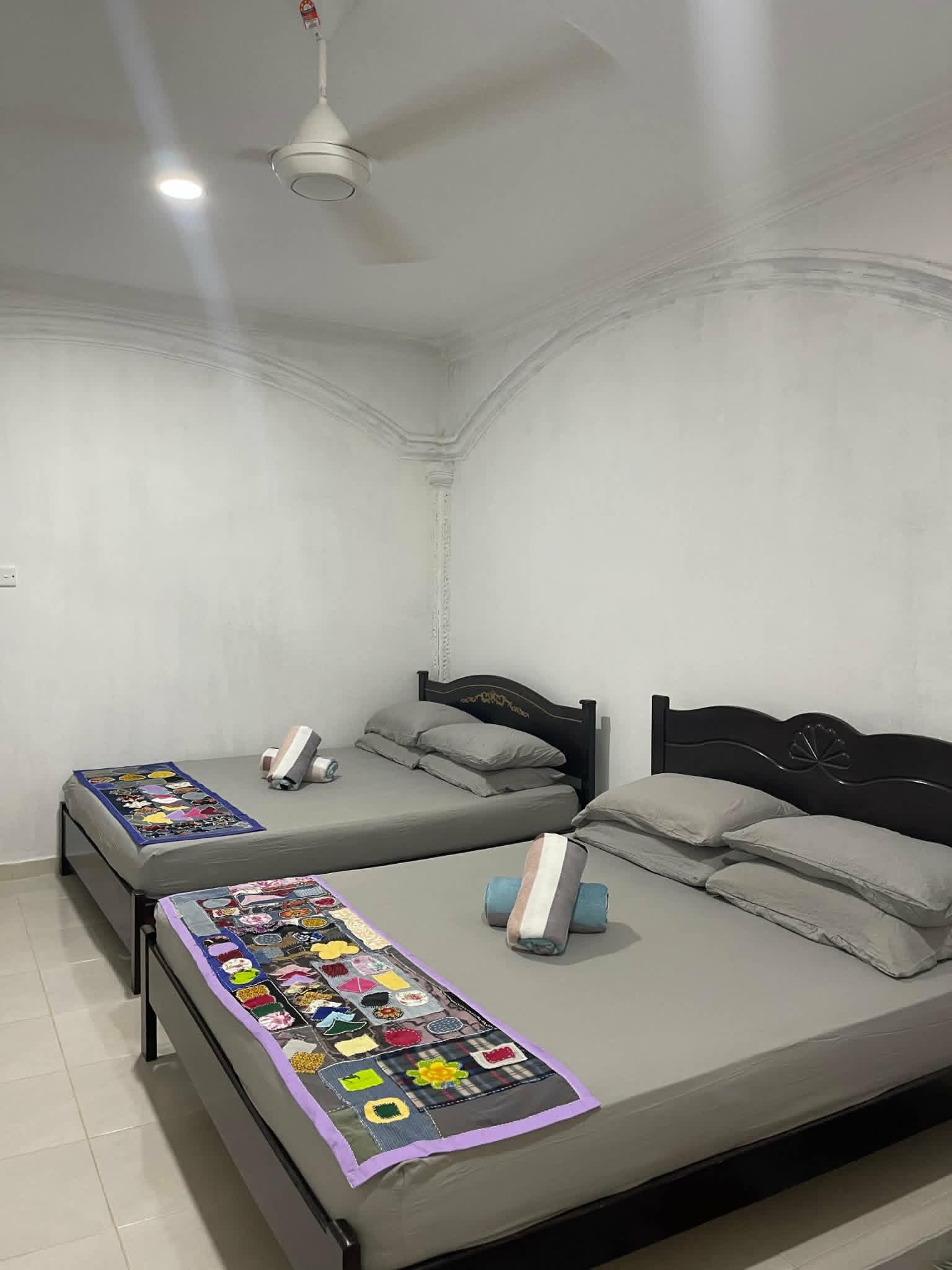 Guest bedroom